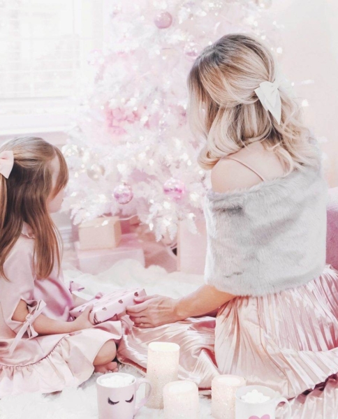 Introducing The Wine Girl